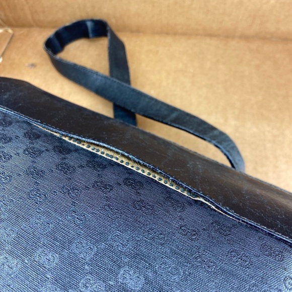 Rare Gucci vintage crossbody microGG♥️🎄 - Picture 4 of 6